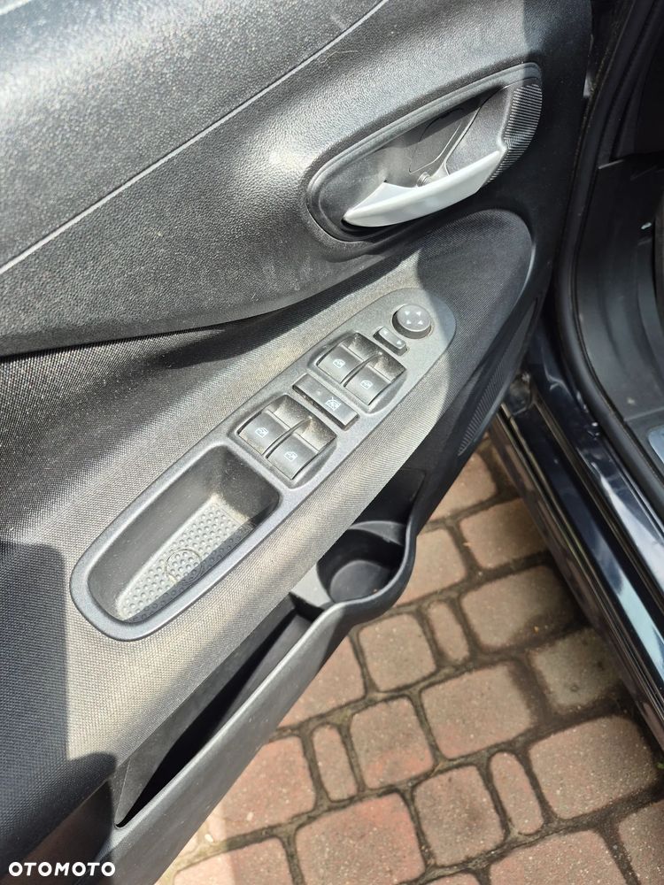 Fiat Punto 2012 - 8