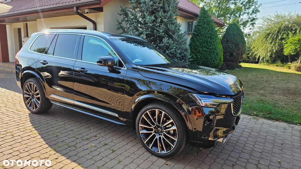 Volvo XC 90 - 7