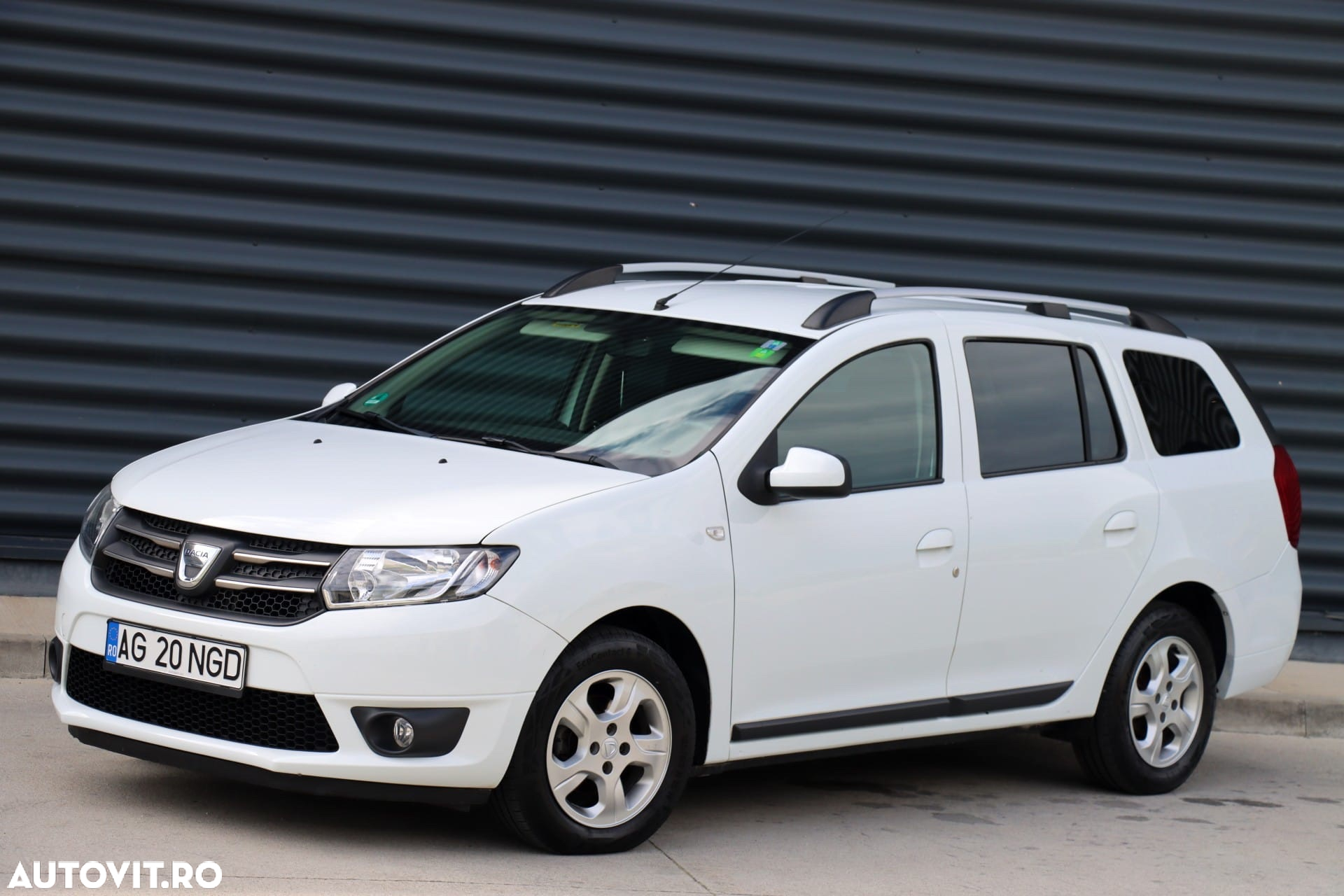 Dacia Logan MCV 0.9 TCe Prestige - 8