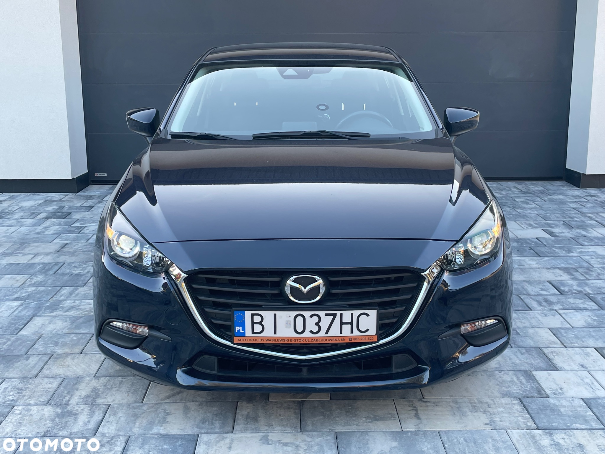 Mazda 3 - 10