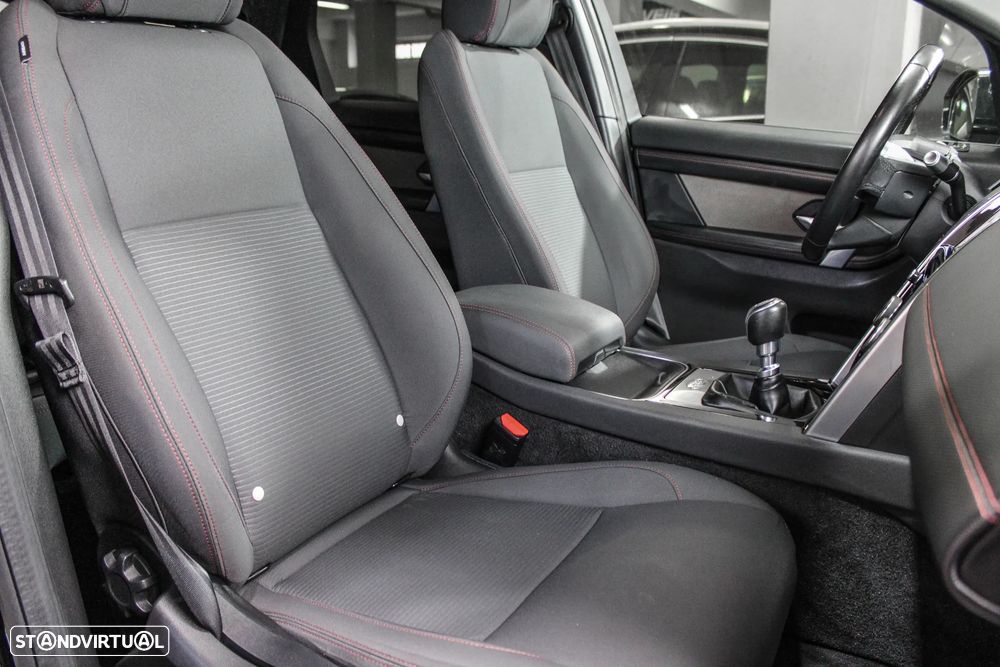 Land Rover Discovery Sport 2.0 eD4 R-Dynamic S 7L - 19