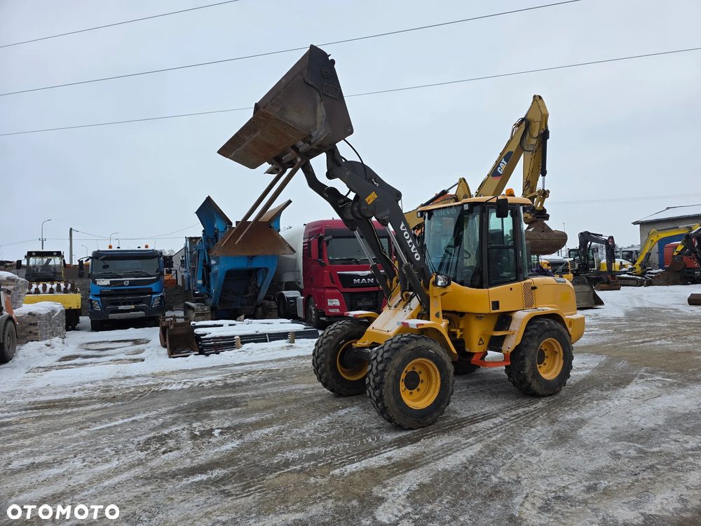 Volvo L30G Krokodyl Widly z Niemiec Cat Liebherr Atlas - 6