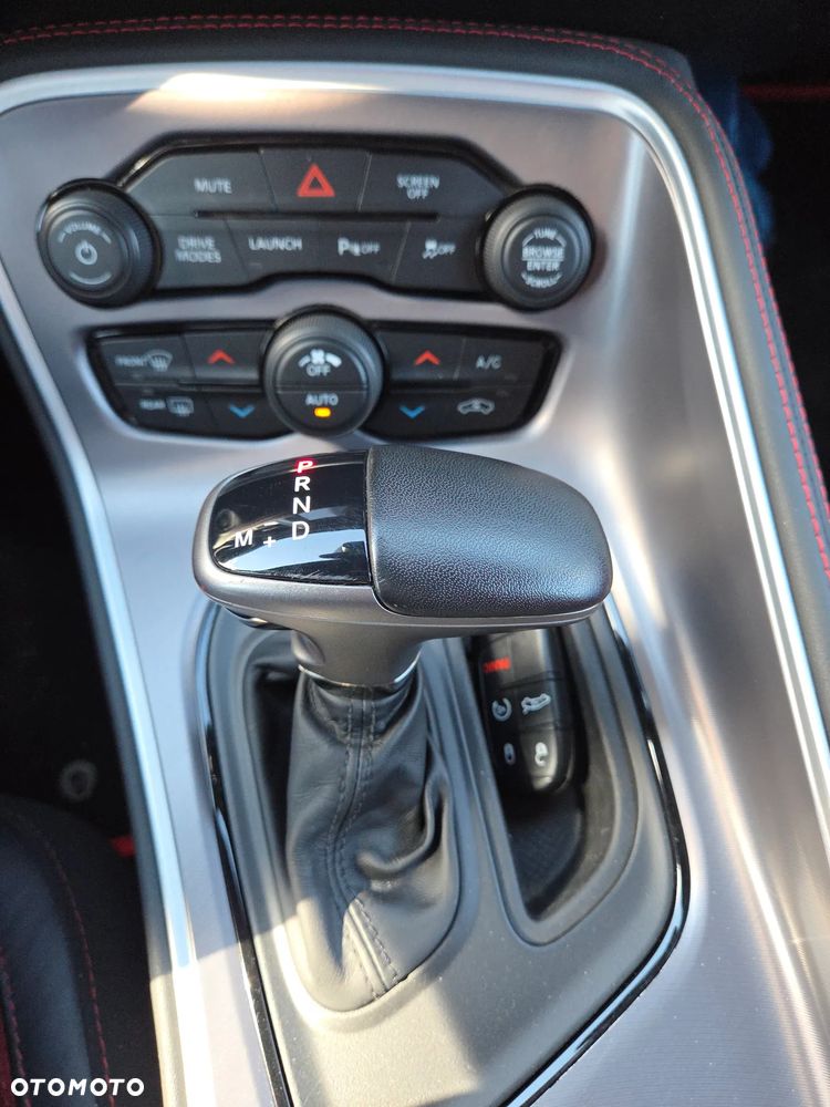 Dodge Challenger 6.4 Scat Pack Widebody - 18