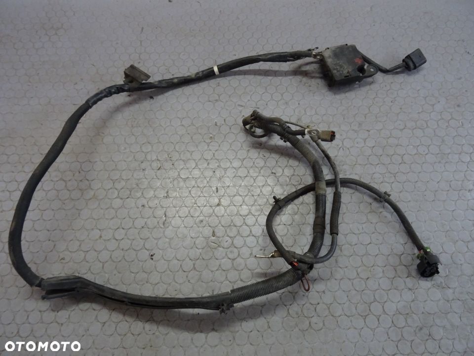 wiazka przewod alternatora rozrusznik Audi A4 b8 2.7 TDI czesci - 1