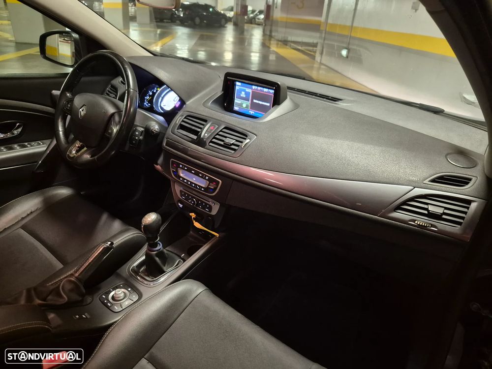 Renault Mégane Sport Tourer ENERGY dCi 110 LIMITED - 31