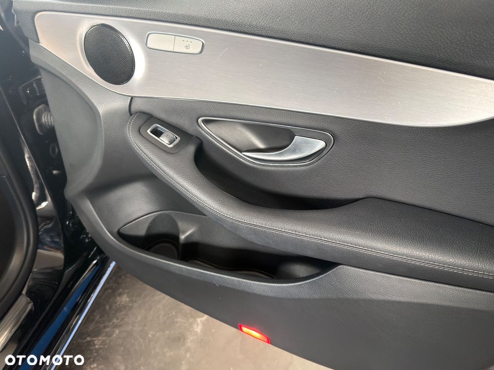 Mercedes-Benz Klasa C 180 Business Edition 9G-TRONIC - 20