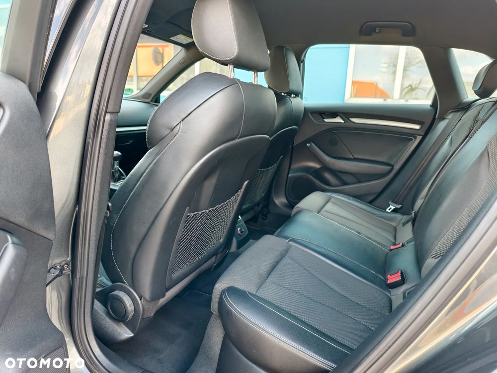 Audi A3 Sportback 1.4 TFSI cylinder on demand ultra S line Sportpaket - 13