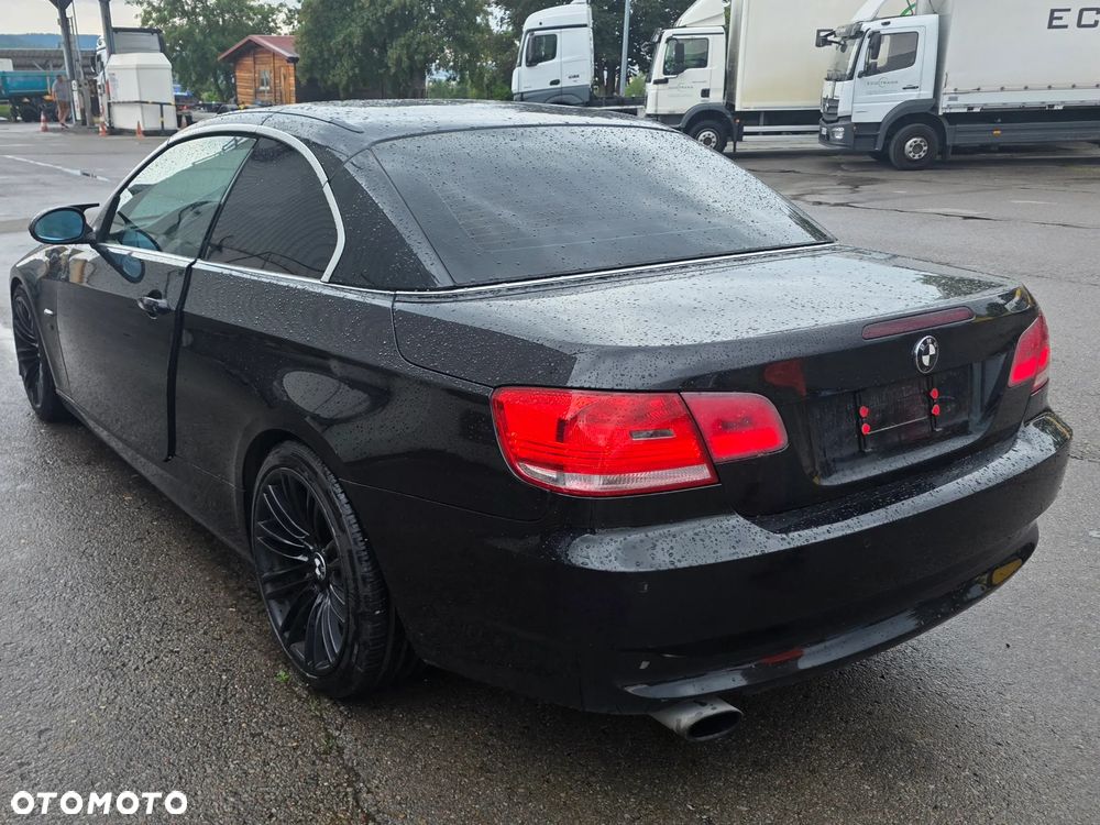 BMW Seria 3 320i - 8