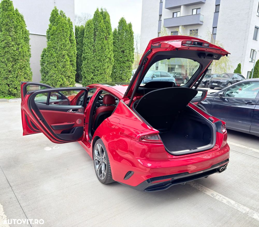 Kia Stinger 2.2 CRDI AWD GT Line - 11