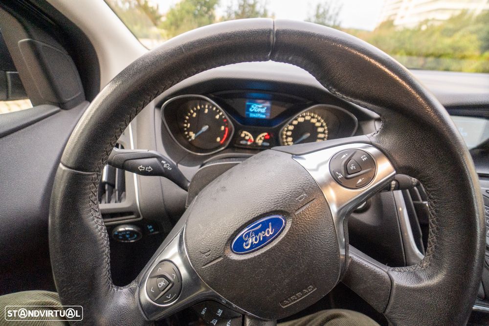 Ford Focus SW 1.6 TDCi Titanium - 22