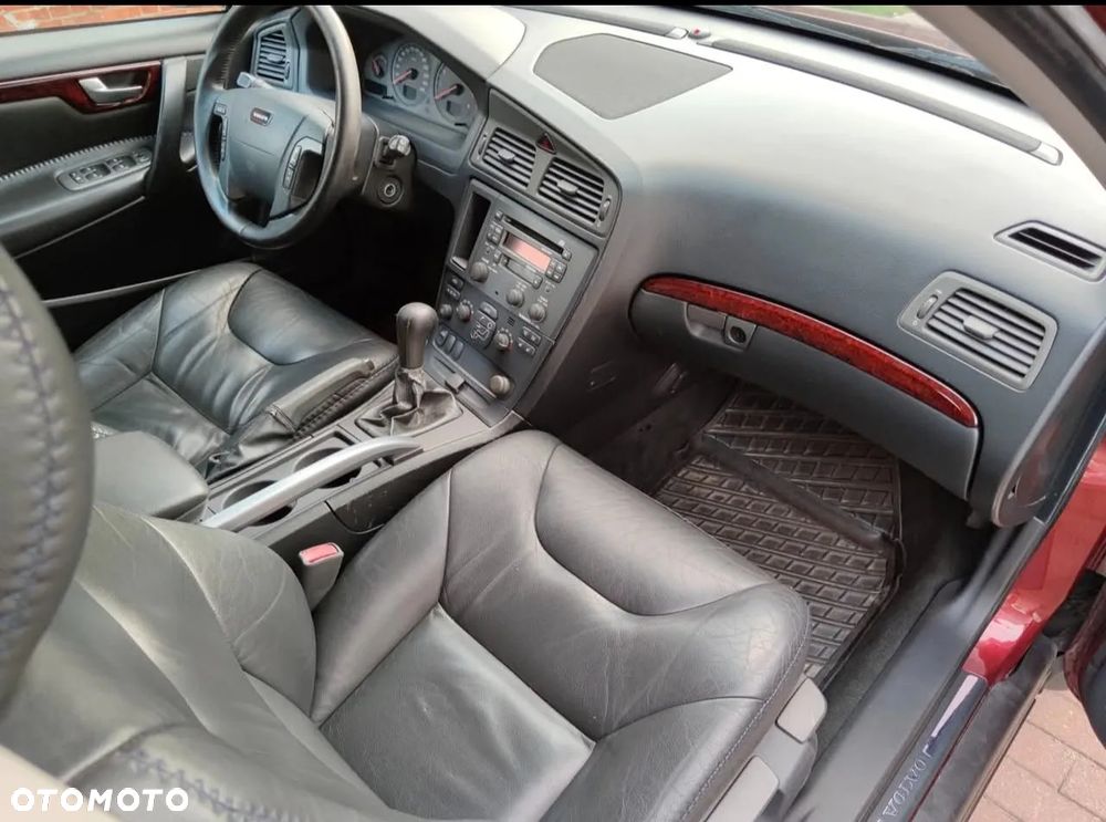Volvo XC 70 - 10