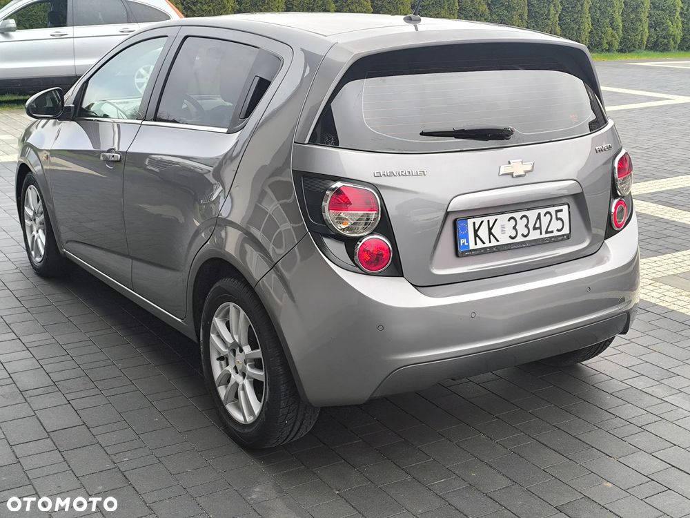 Chevrolet Aveo 1.3 LTZ - 4