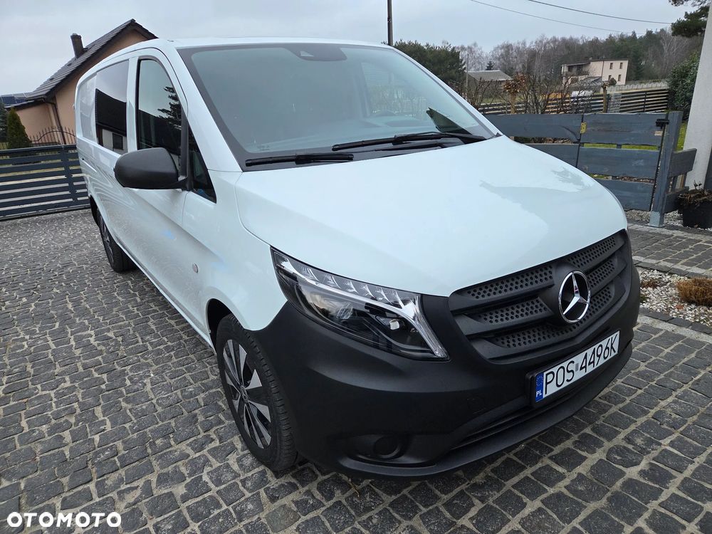 Mercedes-Benz Vito Mixto 5 miejsc - 13