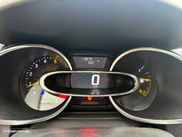 Renault Clio Sport Tourer 1.5 dCi Luxe - 14