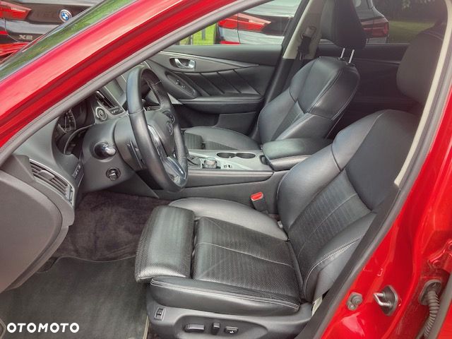 Infiniti Q50 2.0t Sport Tech EU6 - 11