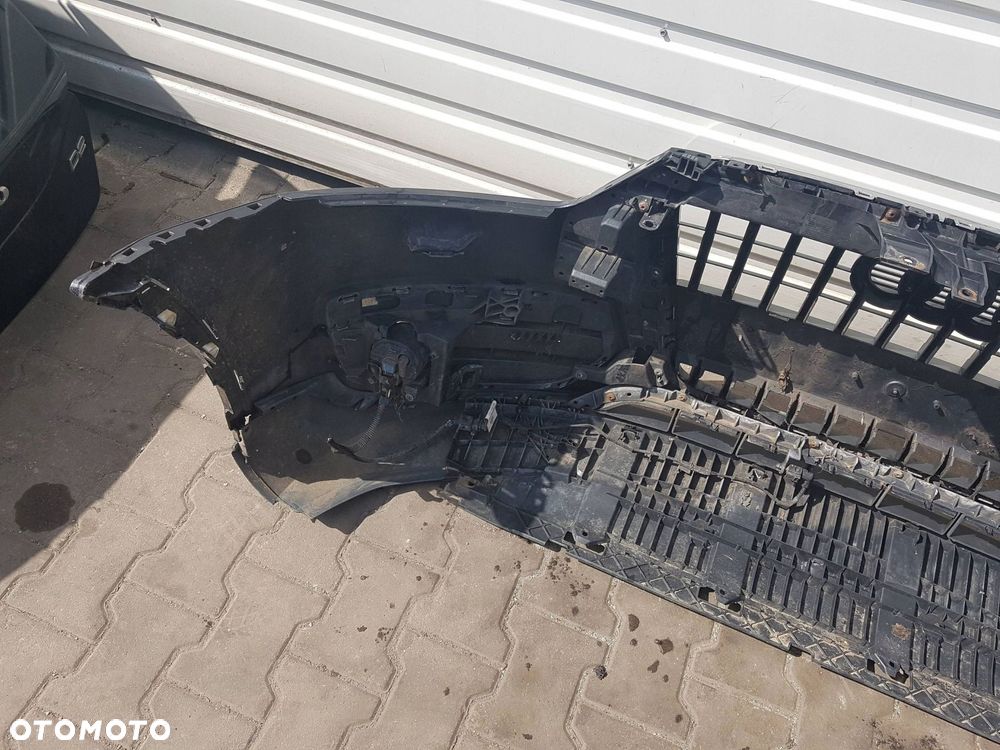 AUDI Q3 8U 11-14r ZDERZAK PRZÓD PRZEDNI LZ9Y - 12