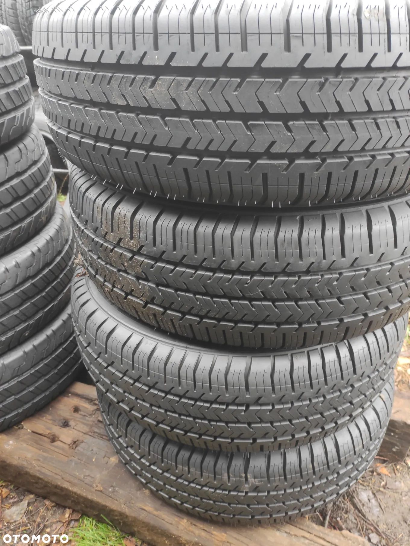 4 Opony DOSTAWCZE LATO/WIELOSEZON M+S 215 65 16C MICHELIN AGILIS 51 PRAWIE NOWE IGŁY 9mm montaż - 1