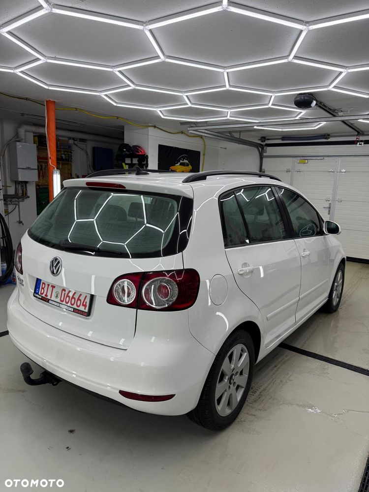 Volkswagen Golf Plus - 8