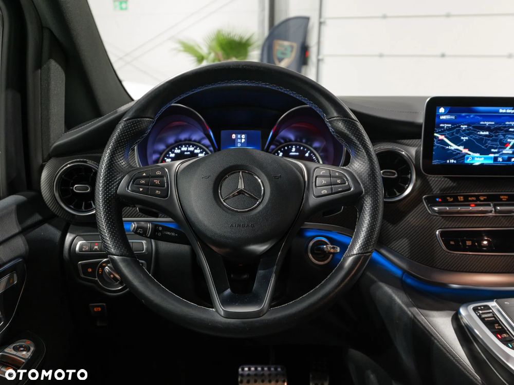 Mercedes-Benz Klasa V 300 d 4-Matic 9G-Tronic (ekstra d³) - 23