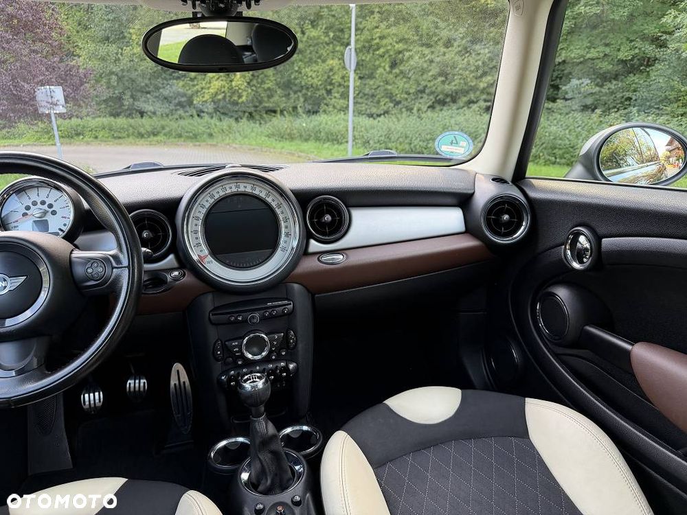 MINI Clubman - 22