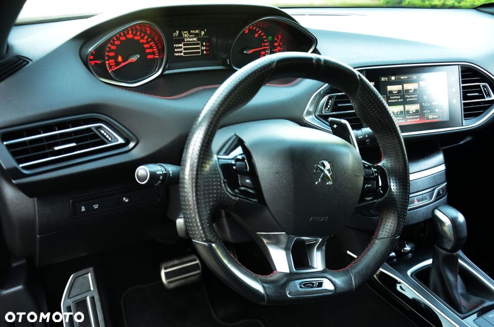 Peugeot 308 - 30