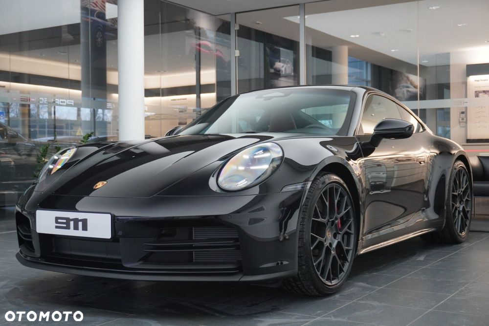 Porsche 911 Carrera S - 4
