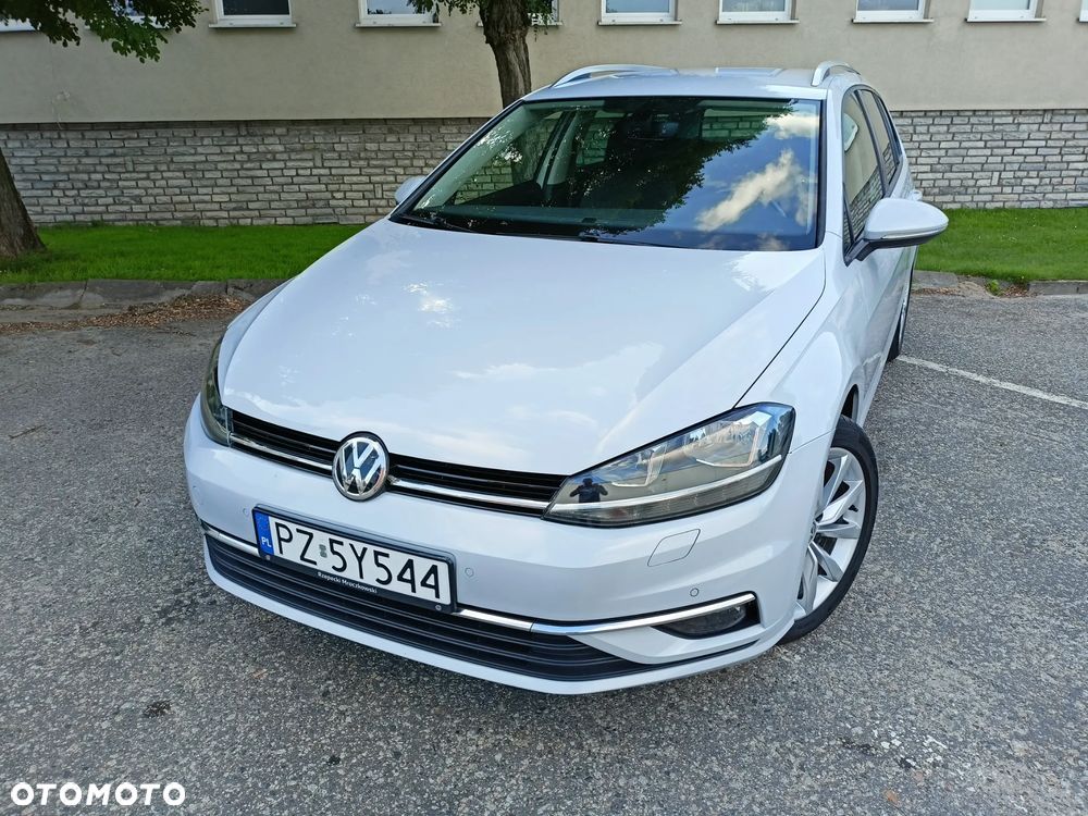 Volkswagen Golf 1.6 TDI SCR DSG Comfortline - 8
