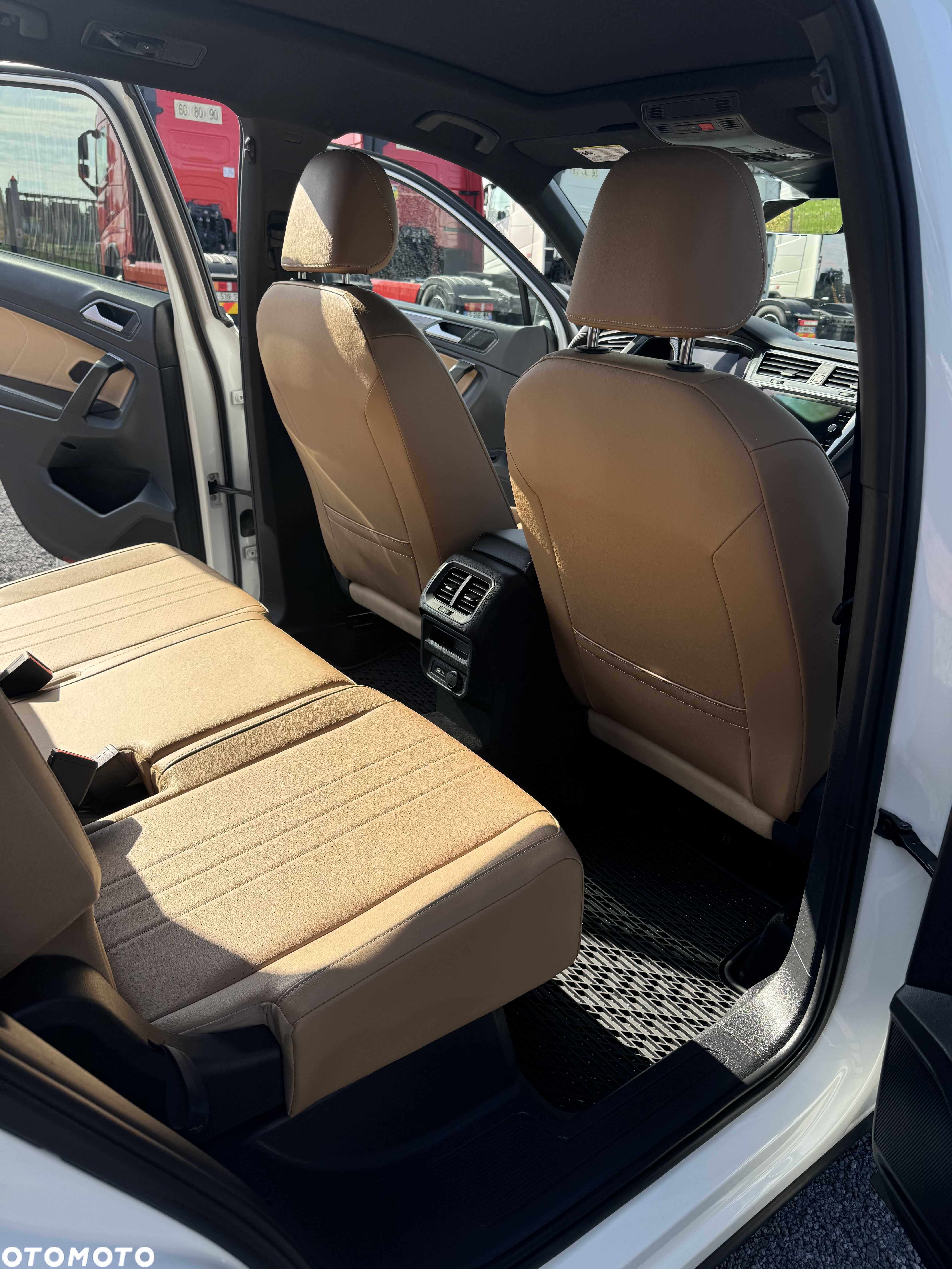 Volkswagen Tiguan 2.0 TSI 4Mot R-Line DSG - 16