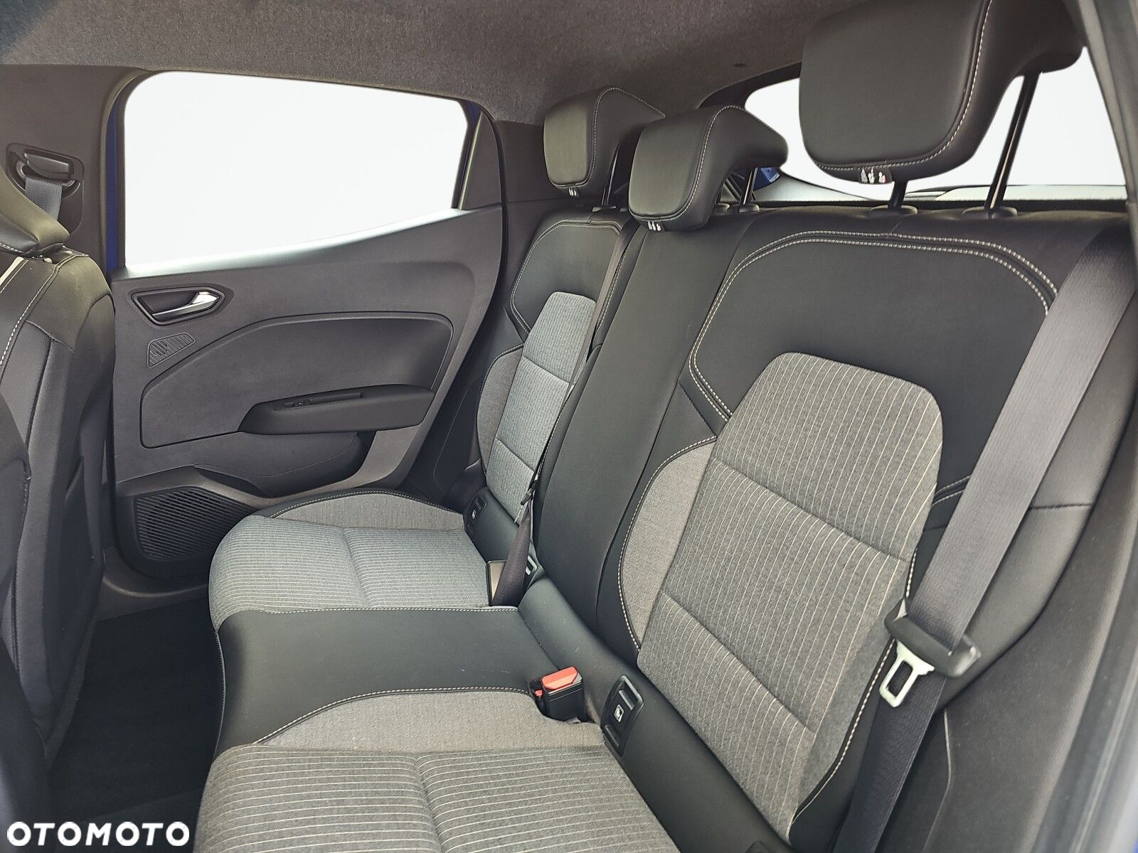 Renault Clio - 26