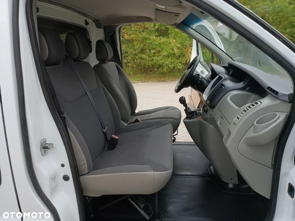 Opel Vivaro - 23