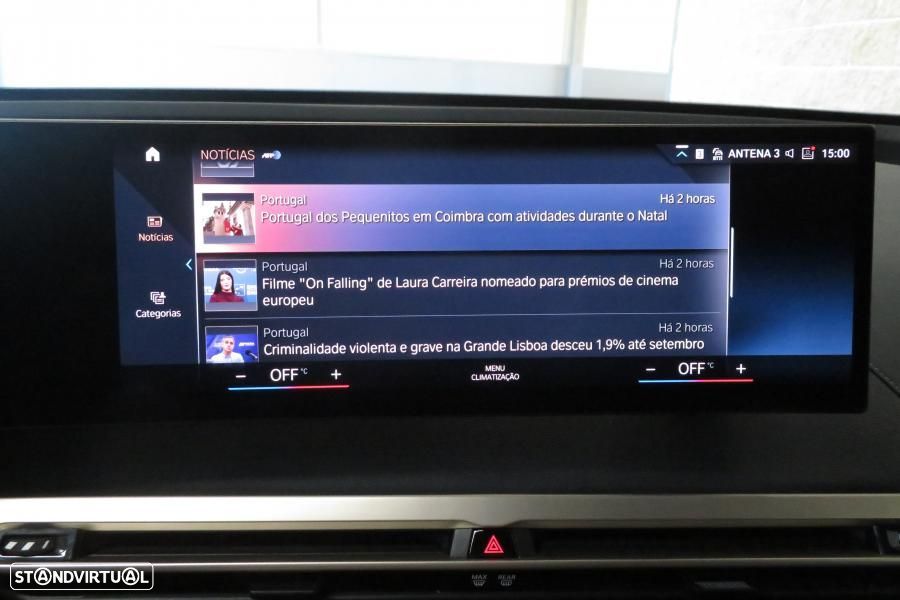 BMW iX xDrive 40 - 29