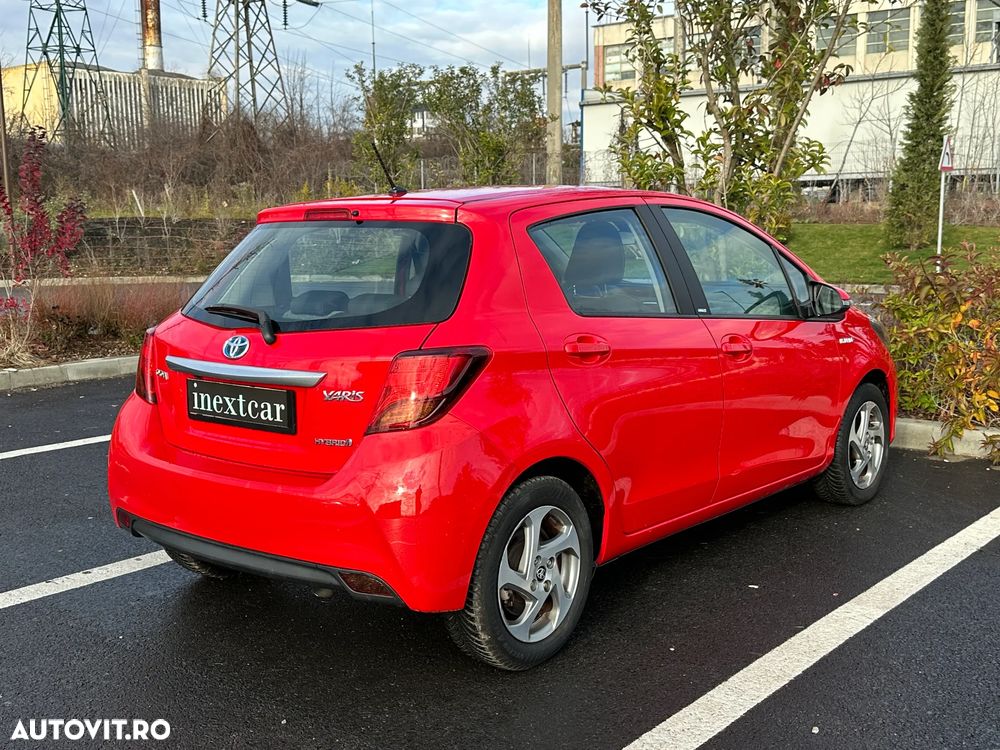 Toyota Yaris 1.5 VVT-i HSD Luna - 5