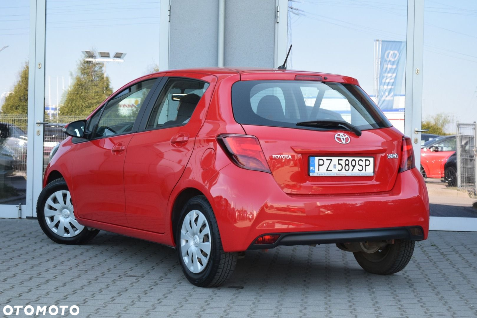 Toyota Yaris 1.0 Active EU6 - 3