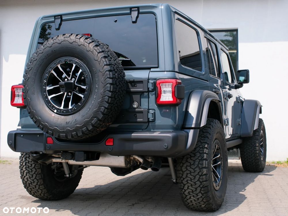 Jeep Wrangler - 9