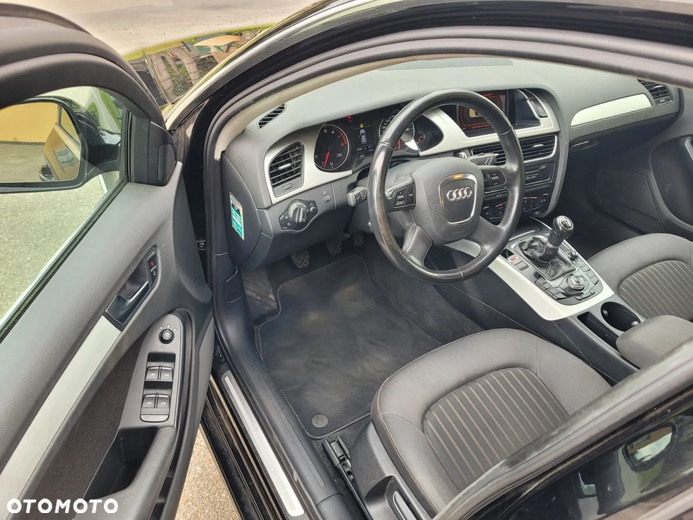 Audi A4 Avant 1.8 TFSI Attraction - 9