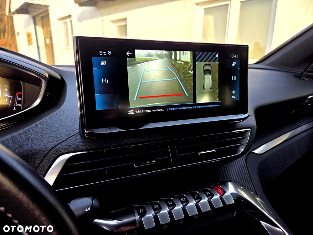 Peugeot 5008 1.2 PureTech Road Trip S&S EAT8 - 32