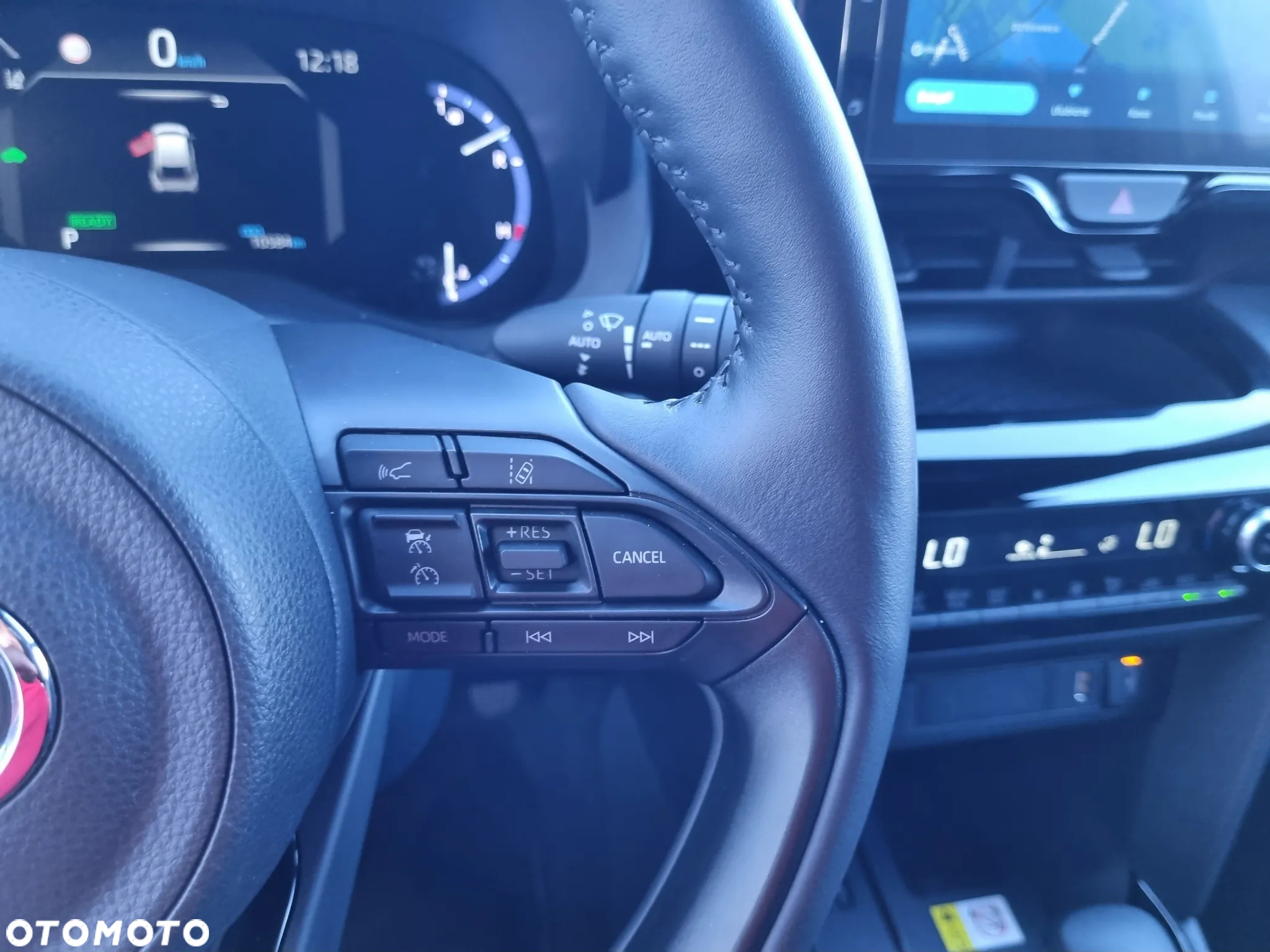 Toyota Yaris Cross Hybrid 1.5 Adventure - 24