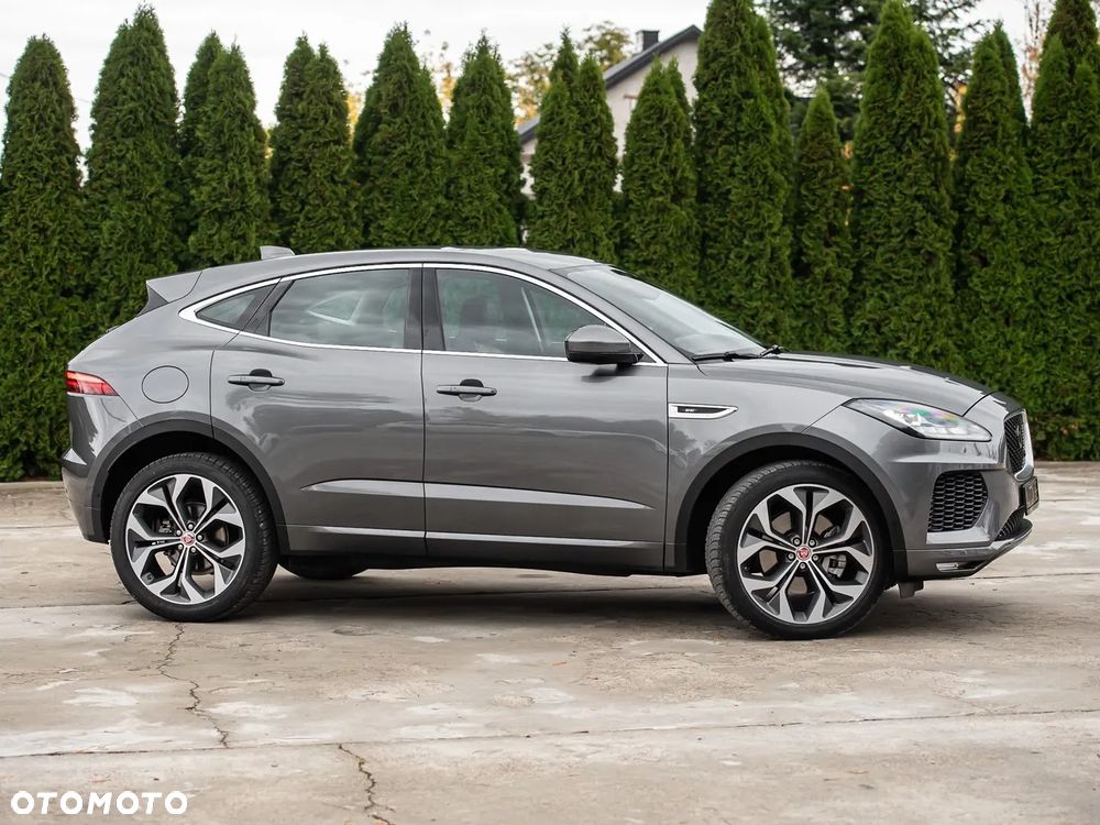 Jaguar E-Pace P250 AWD R-Dynamic SE - 3