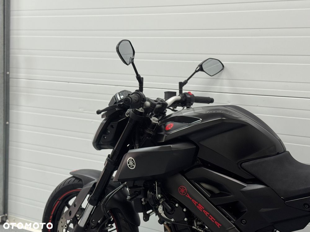 Yamaha MT - 15