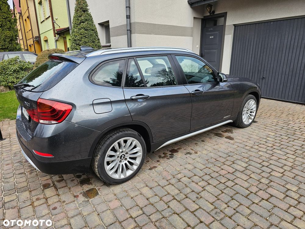 BMW X1 xDrive20d xLine - 6