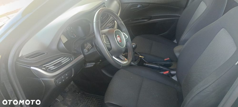 Fiat Tipo - 11