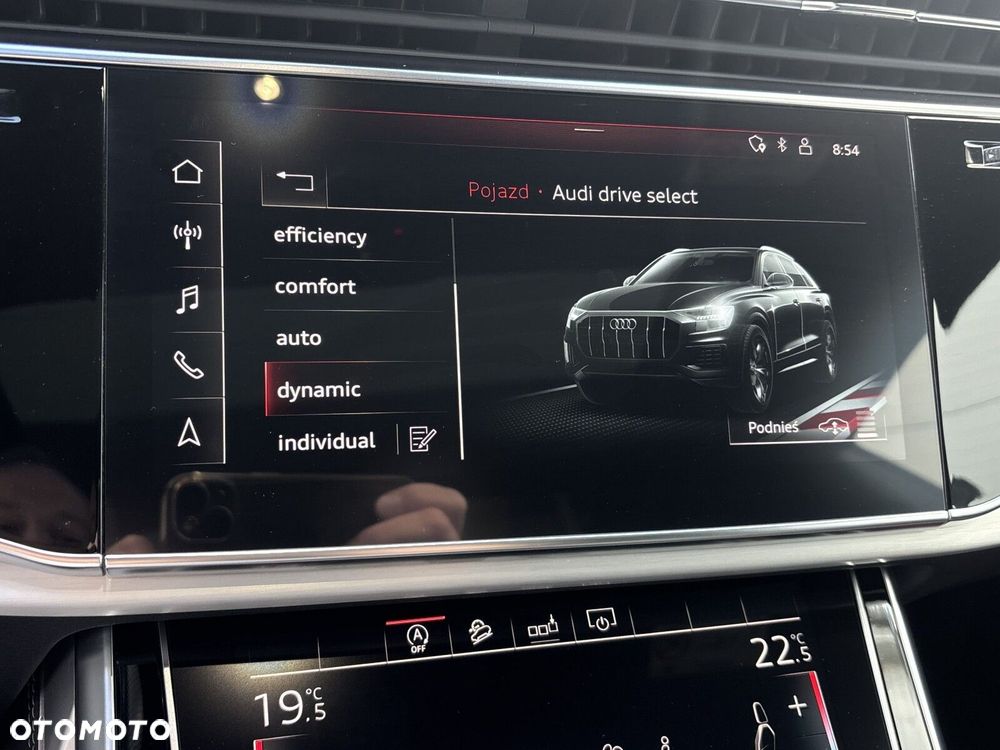Audi Q8 - 22