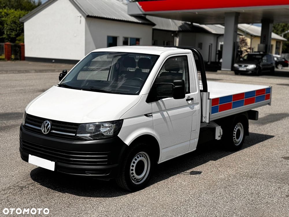 Volkswagen Transporter - 1