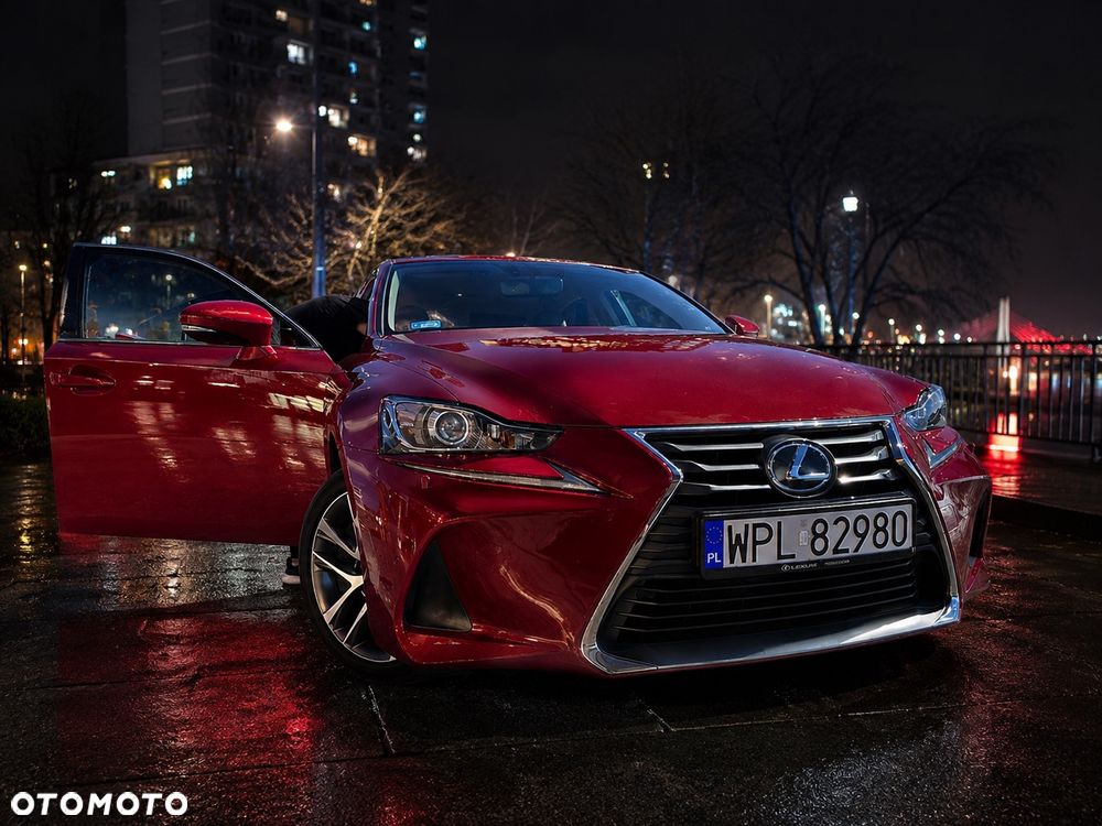 Lexus IS 200t Elegance - 1