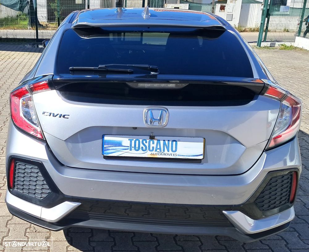 Honda Civic 1.0 i-VTEC Elegance Navi - 23