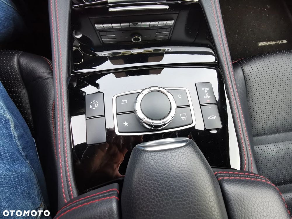 Mercedes-Benz CLS 350 (BlueTEC) d - 10
