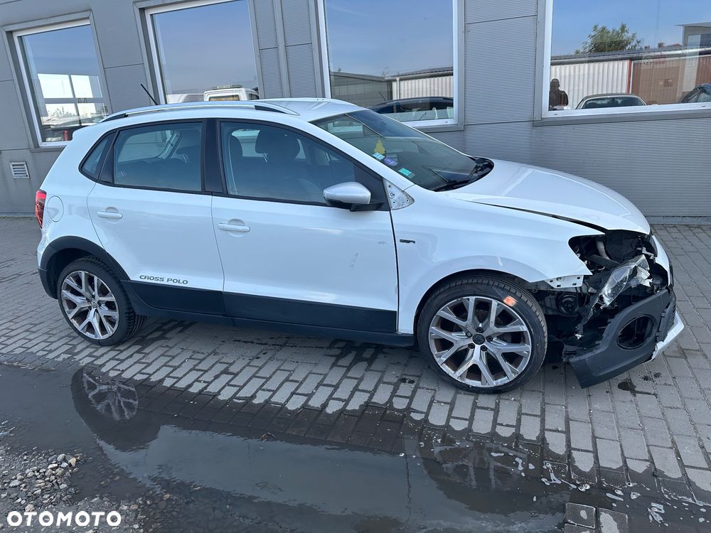 Volkswagen Polo Cross - 9