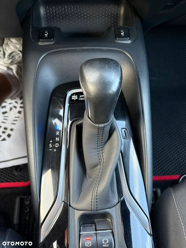 Toyota Corolla 2.0 Hybrid Comfort - 15