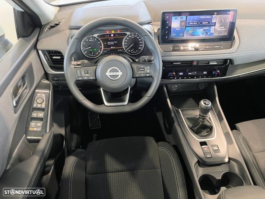 Nissan Qashqai 1.3 DIG-T Engage - 11