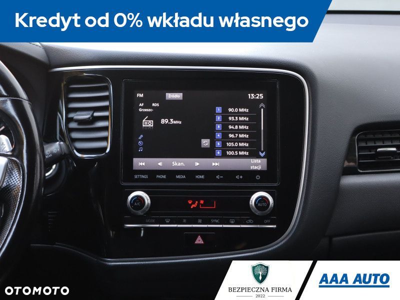 Mitsubishi Outlander - 14